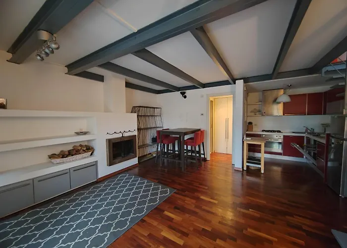 Two-level Ca Granda *