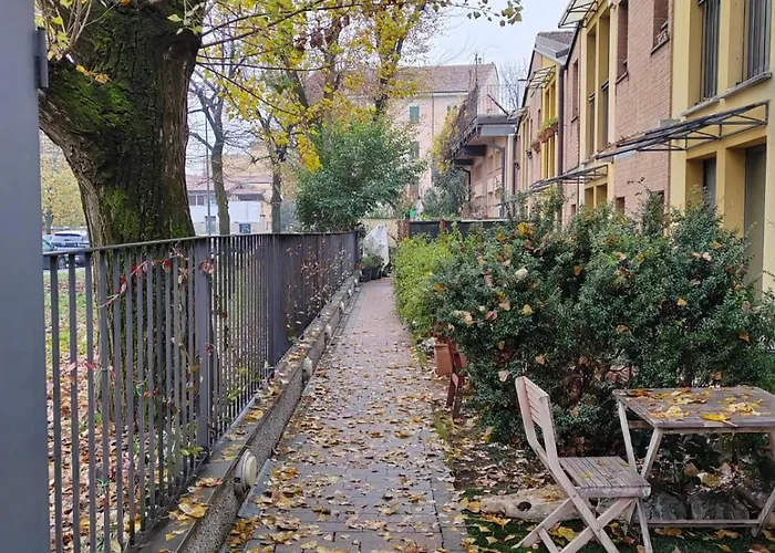 Two-level Ca Granda *